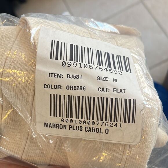 J Crew Supersculpt V-neck cardigan‎ sweater Womens Medium Ivory - Picture 8 of 8